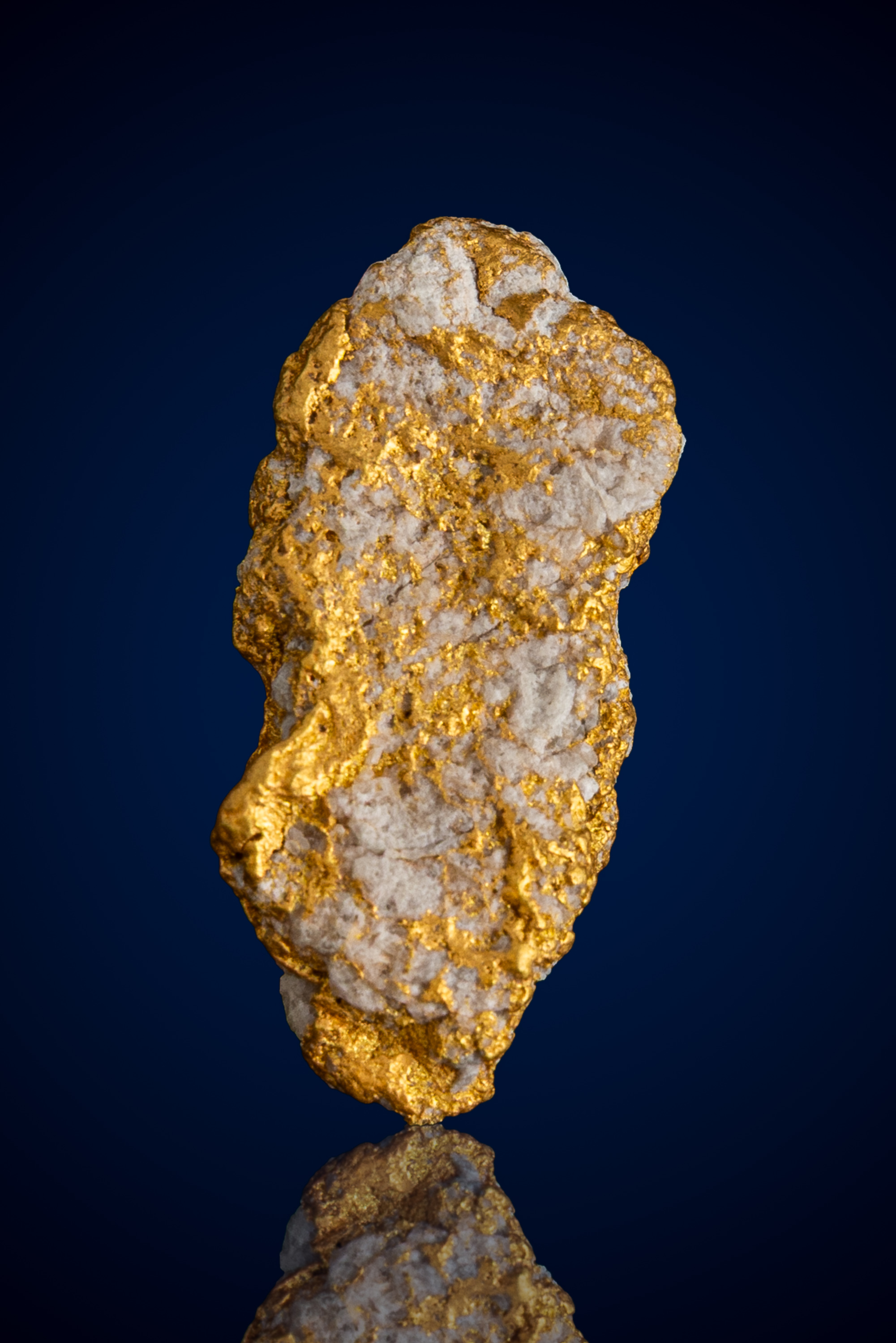 Brilliant, Contrasting Natural Gold Quartz Nugget - CA - 8.37 grams (image for) Brilliant, Contrasting Natural Gold Quartz Nugget - CA - 8.37 grams
